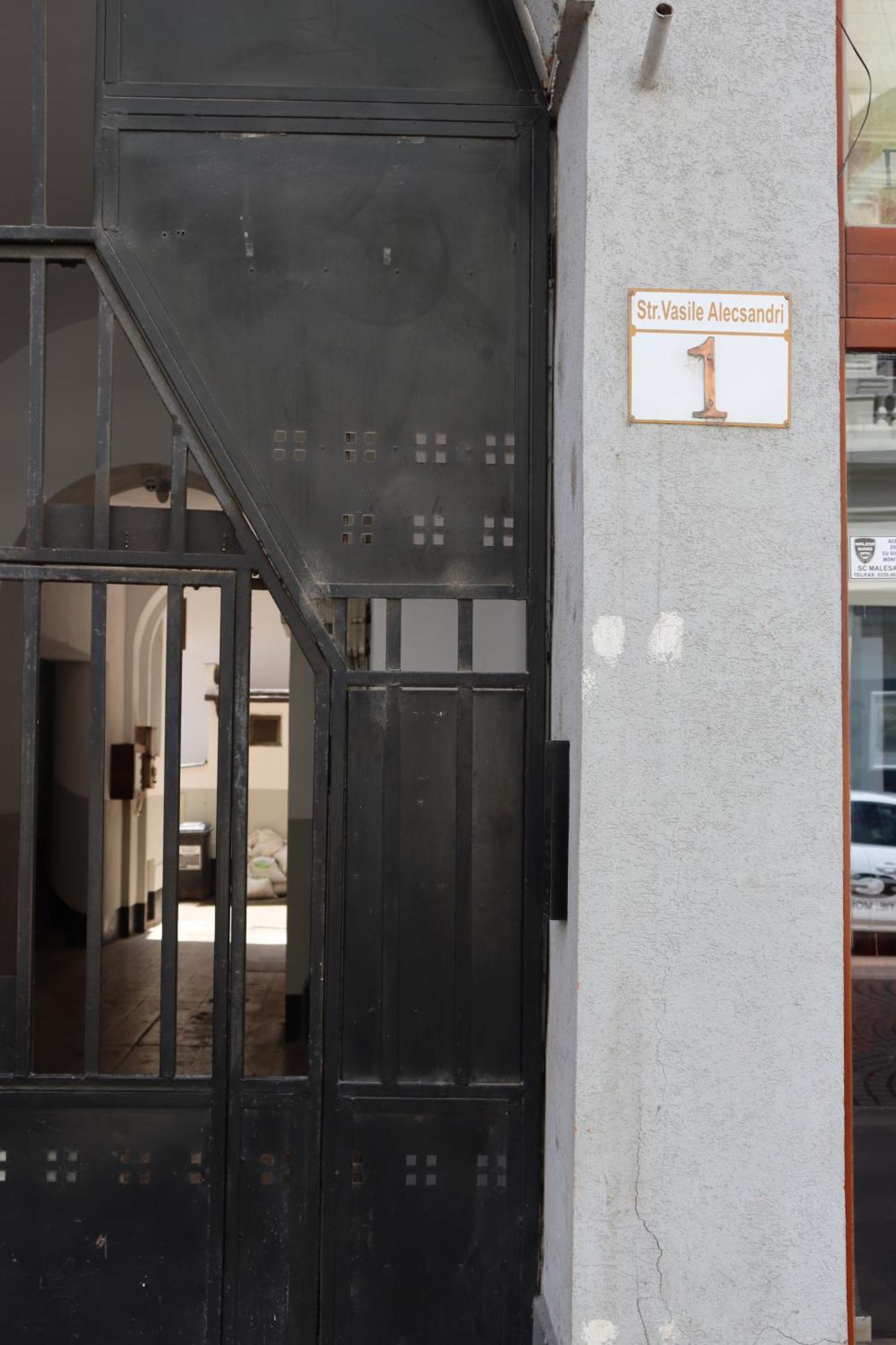 Apartament Ultracentral Alecsandri 1 オラデア エクステリア 写真